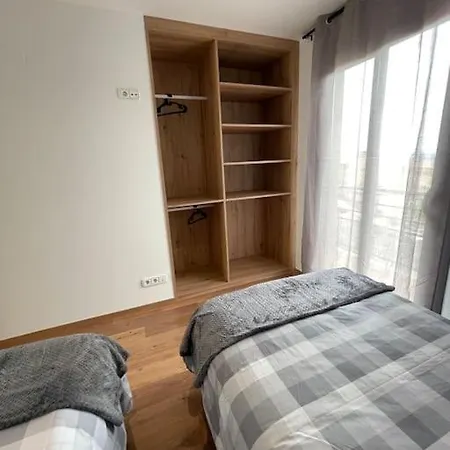Casa 8 Personas En - Alberga * 베르가